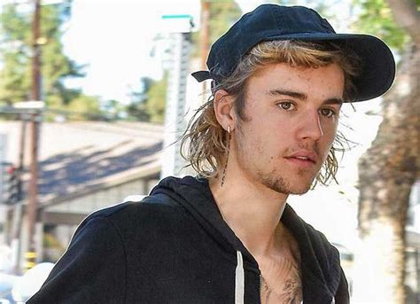 Justin Bieber Biography, Age, Height, Wife, Net。